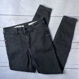 Anthro Pilcro and the Letterpress Black High Rise Skinny Jeans